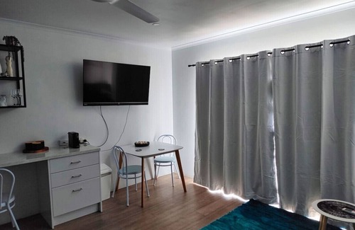 Dolphin Heads Apartment | Serenity in Dolphin Heads