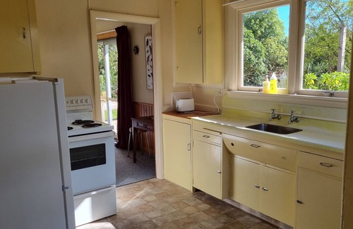 Punakaiki Cottage | Serenity in Punakaiki - Free wifi