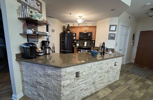 Portage Condo | Serenity on the Shores - with easy transport to Chicago/SouthShore across the St
