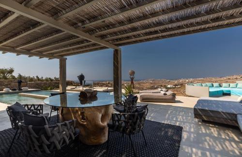 Paraga Villa | Serenity Sky Luxury Villa - Sunset - Private Pool