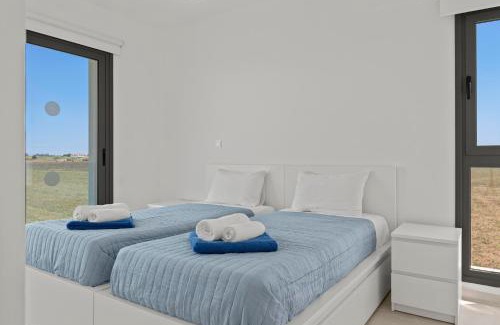 Softades Villa | Serenity Waves Villa 9