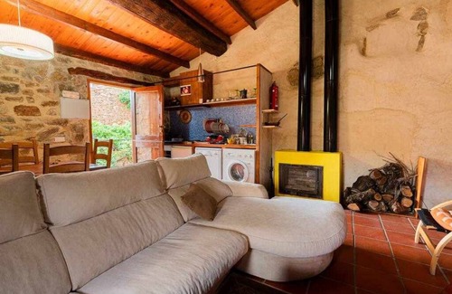 La Cuevarruz Apartment | Serrans - Superior Double Apartment
