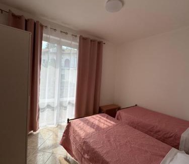 Serravalle Scrivia Apartment | Serravalle Shop&Stay