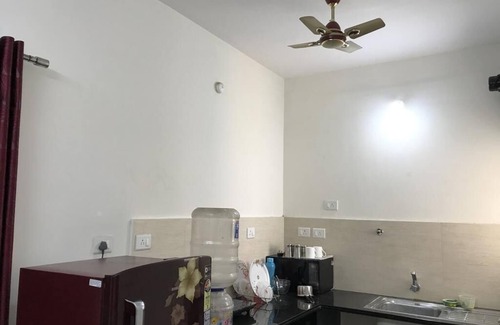 Chromepet Apartment | Service Apartment Family stay near Chennai Airport- Chromepet