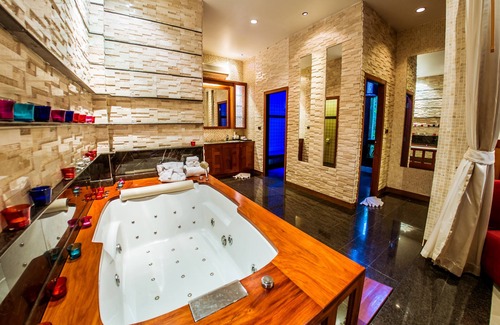 Kamala Bed & Breakfast | Serviced Luxury 9-17 Bedroom Pool Villa with Private Chef , Kamala Beach Phuket,
