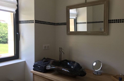 Les Arques House | Set of 2 guest rooms and 1 gîte for 6 people.