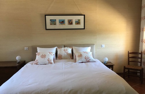 Les Arques House | Set of 2 guest rooms and 1 gîte for 6 people.