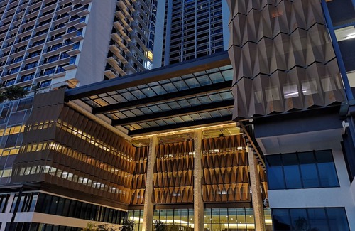 Shah Alam Apartment | Setia City Convention Center Trefoil Studio for 4 Pax