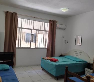 Centro de Vila Velha Apartment | Seu Apto Praia da Costa 3 Não divide Completo Ar Cond Fogão Geladeira Internet Local Excelente Centro Sem escadas