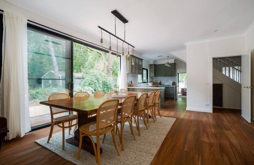 Belgrave Villa | Seven Oaks Belgrave - Grandeur in Belgrave