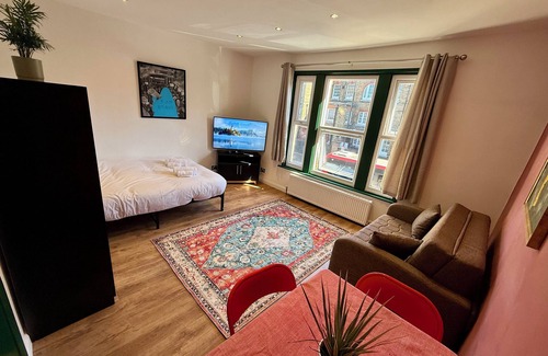 Tottenham Green Apartment | Seven Sisters Muse