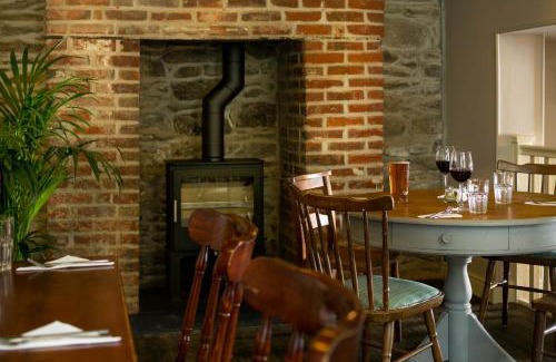 Mabe Hotel | Seven Stars Penryn