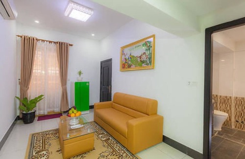 Sangkat Veal Vong Hotel | Seventh Heaven Hotel and High Bar