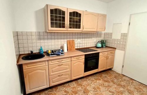 Crimmitschau Apartment | Seyfarthrooms - Monteurwohnung Crimmitschau 8 - zentrale Lage, gute Anbindung, voll ausgestattet