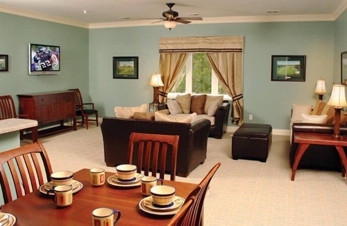Conway Condo | Shaftesbury Glenn - Jones
