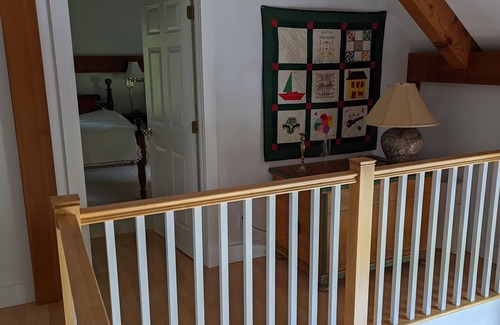 Elkins House | Shaker Bear Guest House- Sleeps 6: Queen & 4 twins, 2 Full bath's