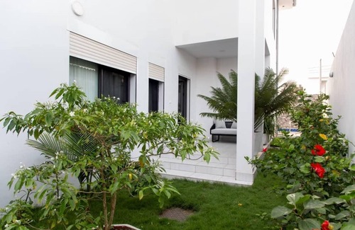 Lome House | SHALOM & Victory