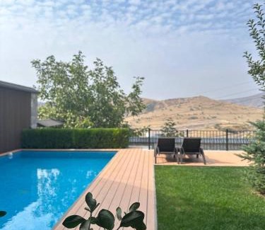 Uzbekistan Ski Chalet | Shamuk Homes