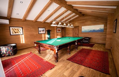 Uzbekistan Ski Chalet | Shamuk Homes