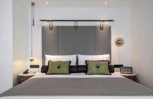 Downtown Shanghai Hotel | Shanghai Blackstone M Hotel