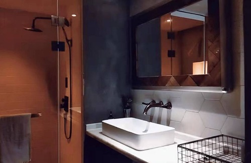 Pudong Hotel | Shanghai Vintage Hotel Disneyland Branch