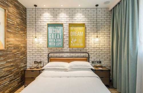 Pudong Hotel | Shanghai Vintage Hotel Disneyland Branch
