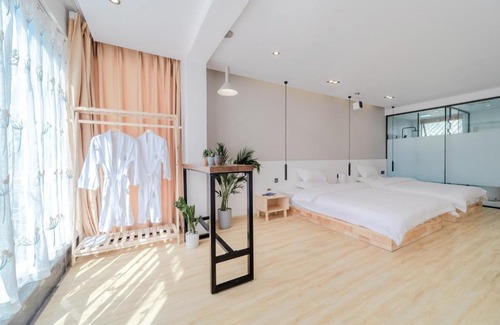 Shangri-La Bed & Breakfast | Shangri-La Jinwushe Boutique Inn