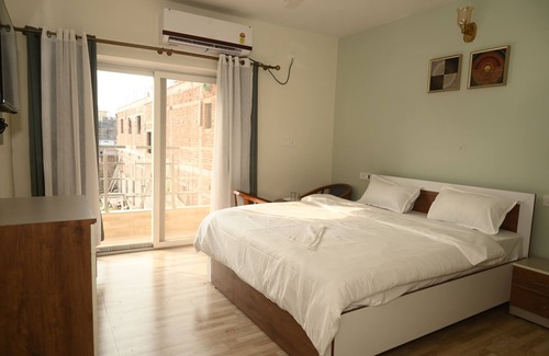 Bodh Gaya Bed & Breakfast | Shangrila Stay Bodhgaya
