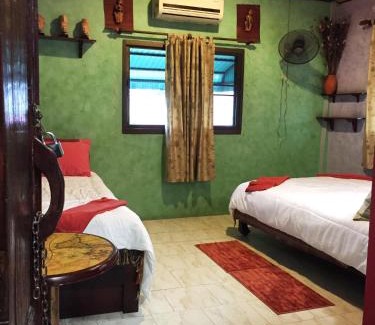Khao San House | Shanti Lodge