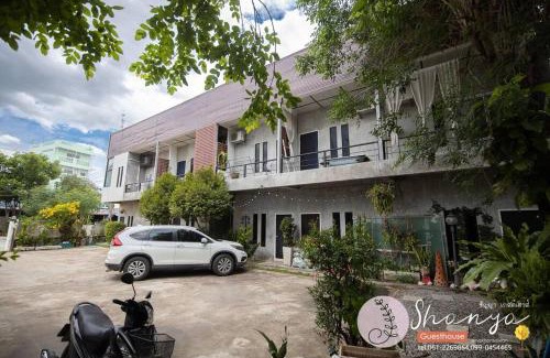 Nakhon Sawan House | ShanyaGuesthouse ชัญญาเกสต์เฮาส์