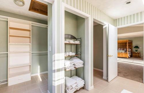 Bushnell House | ShariPeacefulPlace
