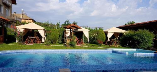 Ognyanovo Hotel | Sharkov Family Hotel