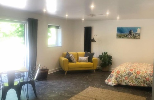 Dartmeet Apartment | Sharp Tor Riverside Studio Apartment