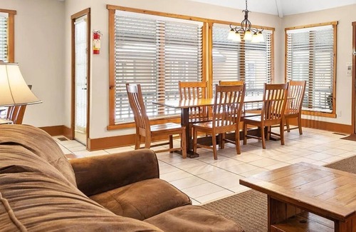 Shawnee On Delaware Apartment | Shawnee Village Resort 2 Bedroom, full kitchen, W/D