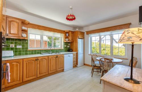 Glandore House | Shearwater Holiday Cottage