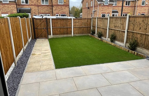 Ridgeway House | Sheffield Blissful Retreat - 3 Bedroom House