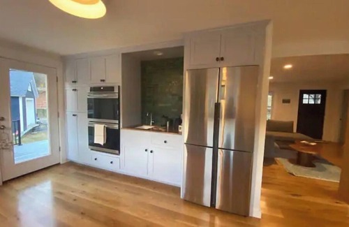 Shelburne Falls House | Shelburne Falls #1 Rated STR. Blue on South. Style design with comfort.