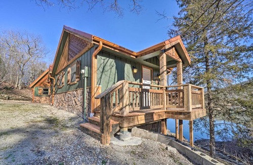 Shell Knob House | Shell Knob Guest House with Lake View, Fire Pit