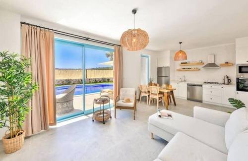 Patara Villa | Sheltered villa with sauna and pool