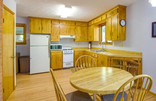Elkton House | Shenandoah National Park Cabin with Patio!