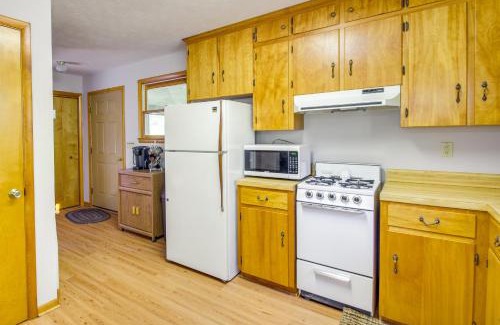 Elkton House | Shenandoah National Park Cabin with Patio!