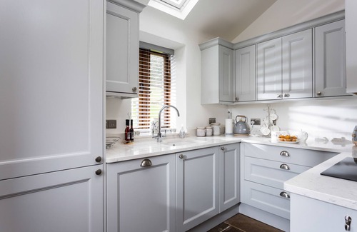 Usk Cottage | Shepherd's Cottage - a beautiful cottage sleeping 2 guests