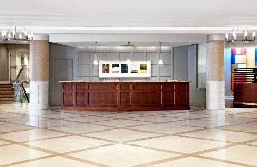 Richmond Hill Hotel | Sheraton Parkway Toronto North Hotel & Suites