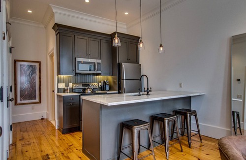 Penn Yan Apartment | Sheridan House Studio: upscale studio apartment on Main St, close to coffee shop, restaurants