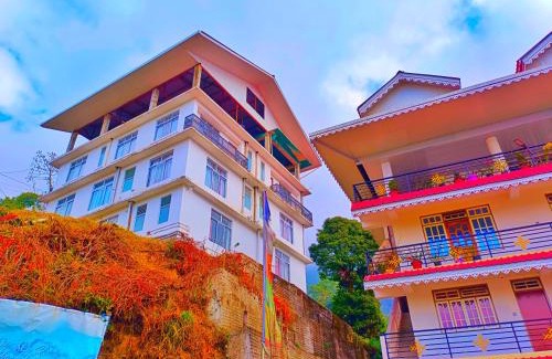 Rishop Hotel | Sherpa Retreat Resort