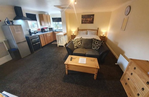 Boston Apartment | Sherwood Studio Annexe Entire Property