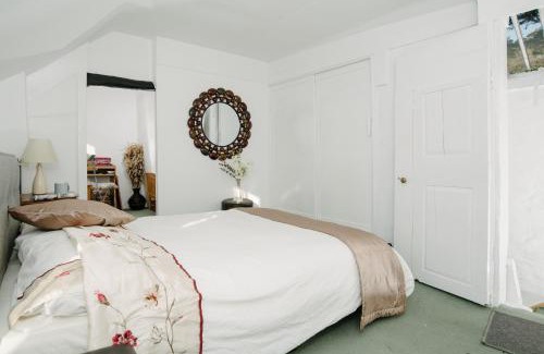 Polzeath House | Shilla Mill - Just off the Beach