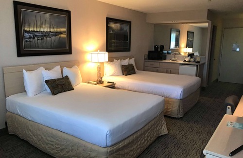 Warrenton Hotel | Shilo Inn Suites Hotel - Warrenton