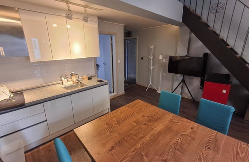 Songcheon-dong Hotel | Shine Hotel