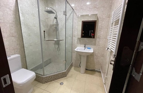 Yerevan Apartment | Shining apartment in elite square of Yerevan